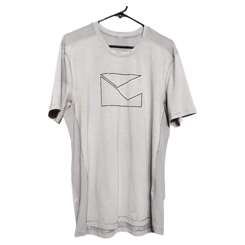 Lululemon Metal Vent Tech Shirt Men’s Sz L Gray Short Sleeve Geometric